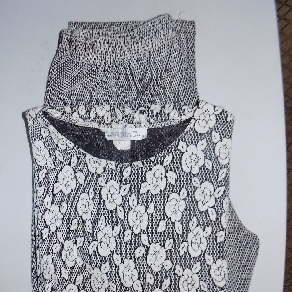 Like new, vintage, 1990s Claudia D. knit pant amd top set Made USA